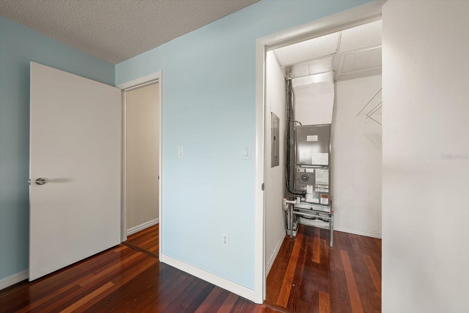100 BLUFF VIEW DR #506C — photo 44