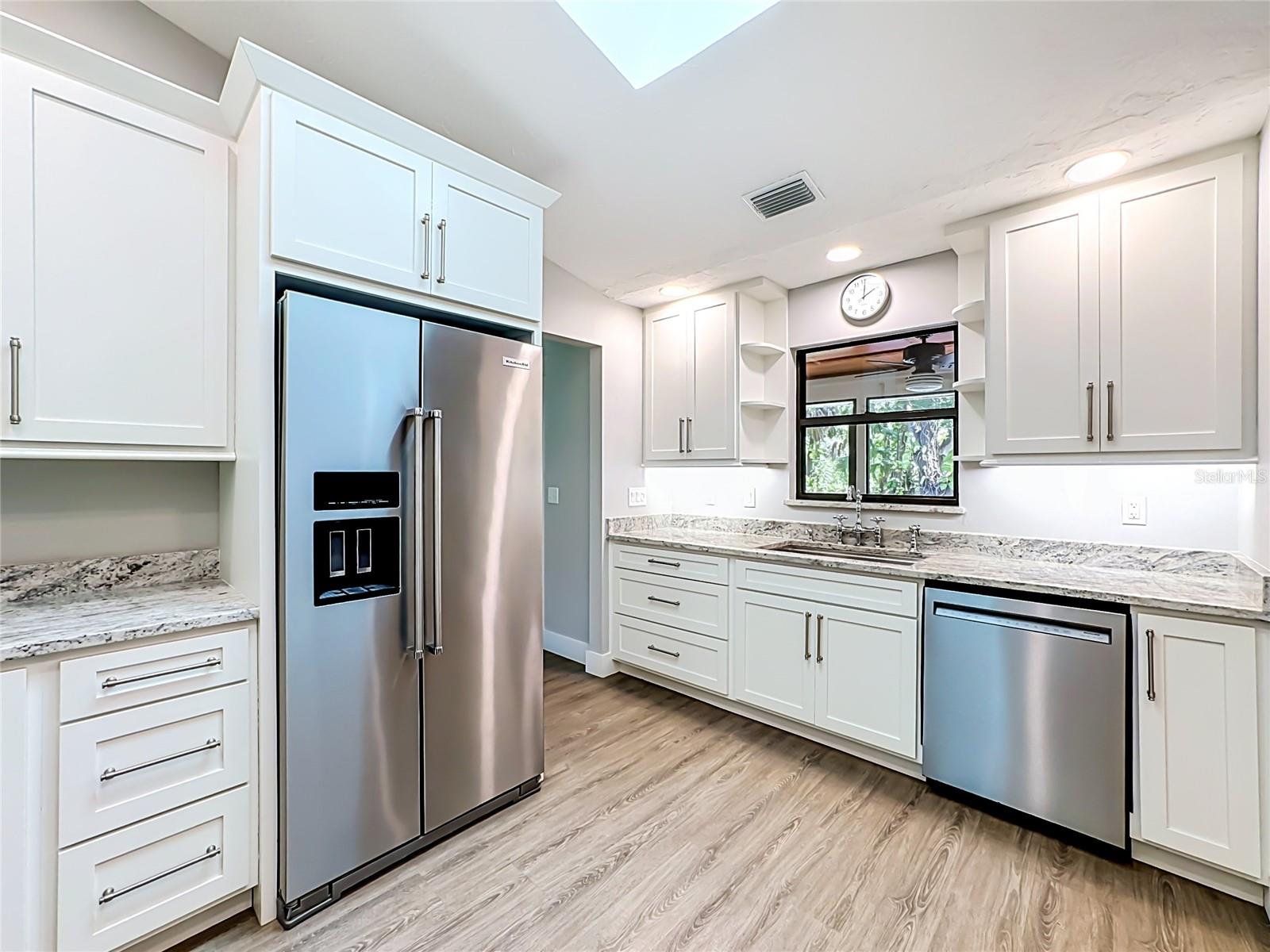 1115 MILL RUN E — photo 18