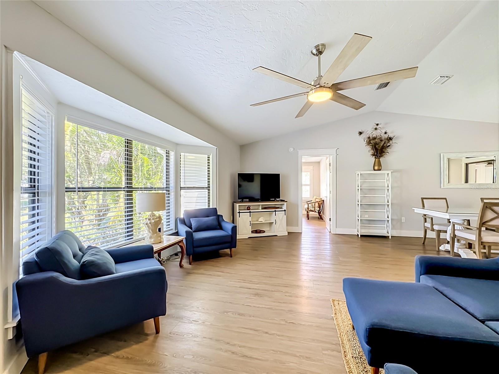 1115 MILL RUN E — photo 11