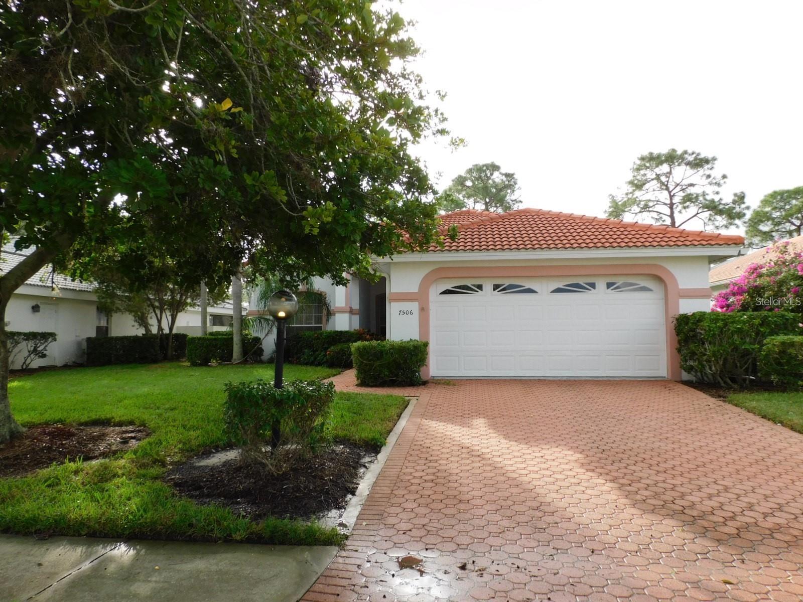 7506 FAIRLINKS CT — photo 2
