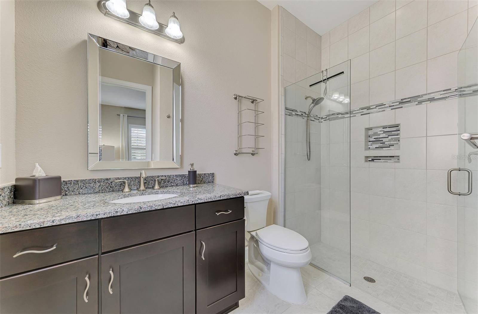 23810 WAVERLY CIR — photo 50
