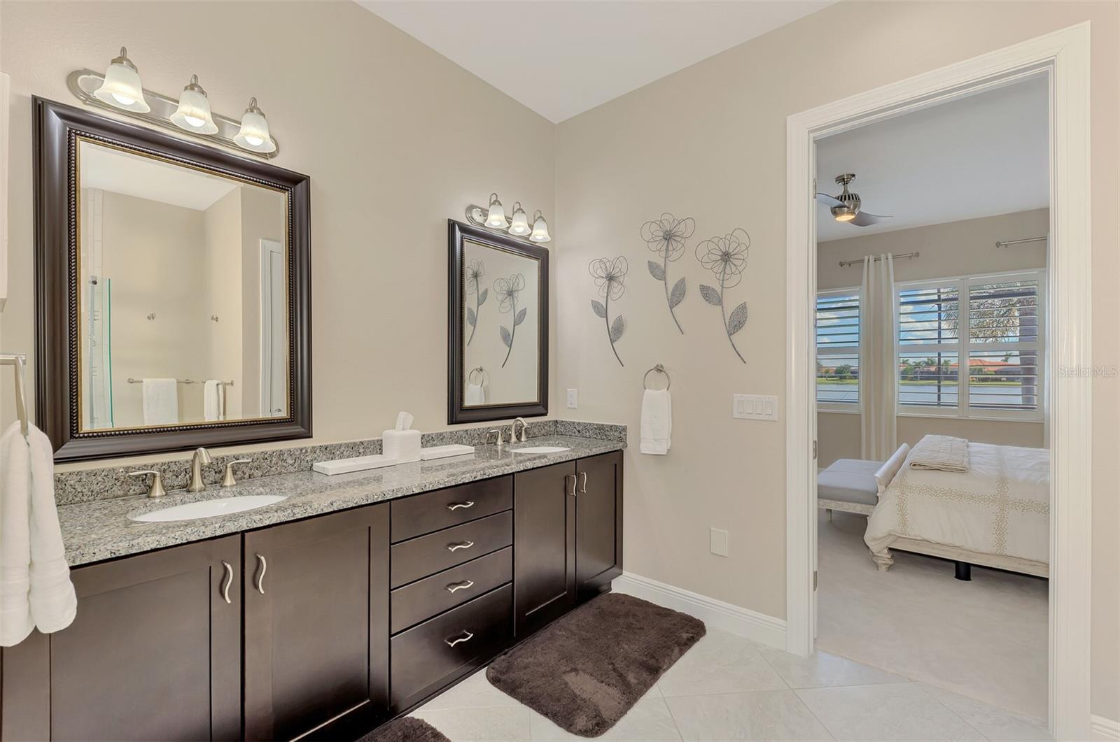 23810 WAVERLY CIR — photo 42