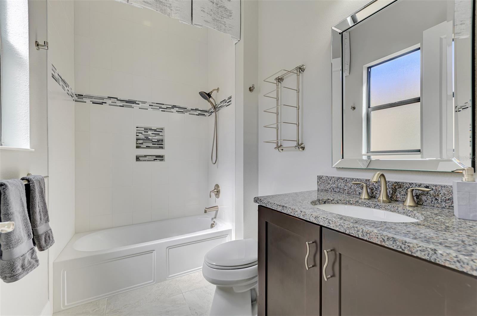 23810 WAVERLY CIR — photo 46