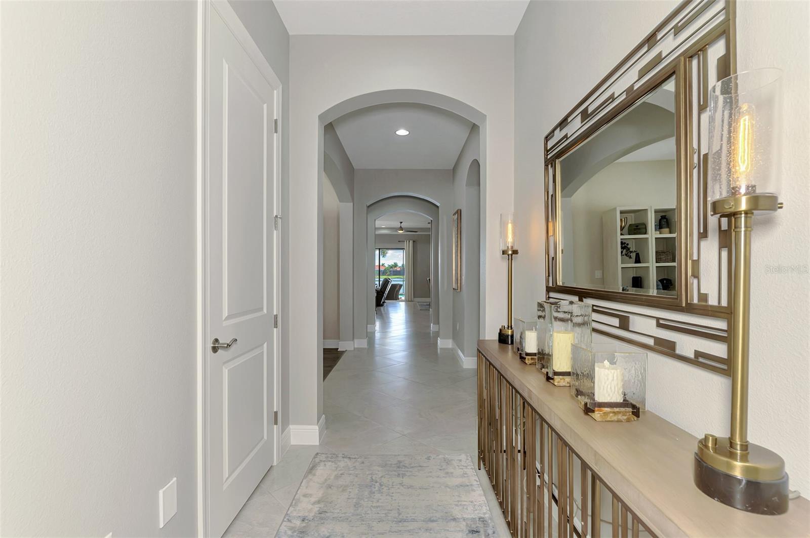 23810 WAVERLY CIR — photo 14