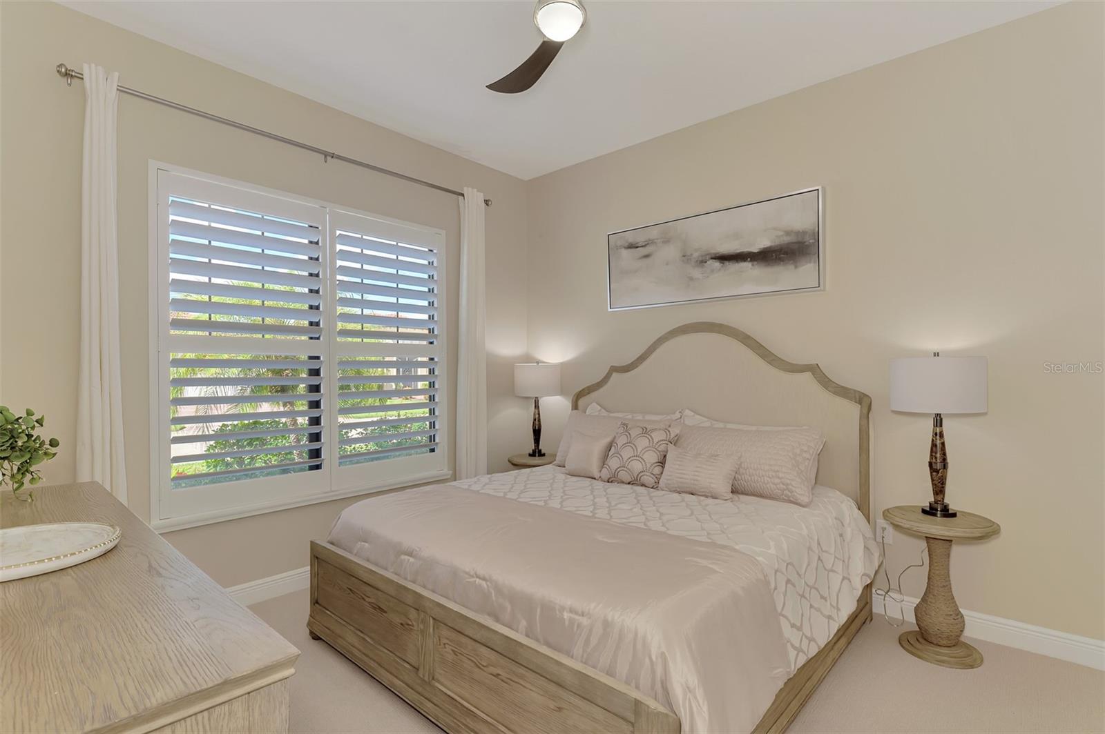 23810 WAVERLY CIR — photo 47