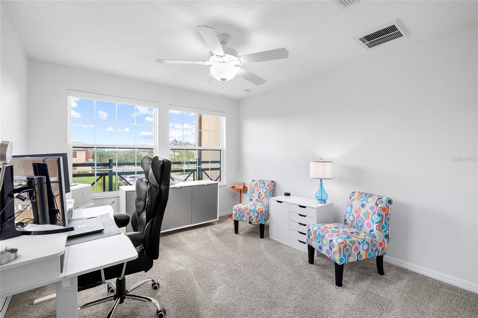 11424 CROWNED SPARROW LN — photo 31