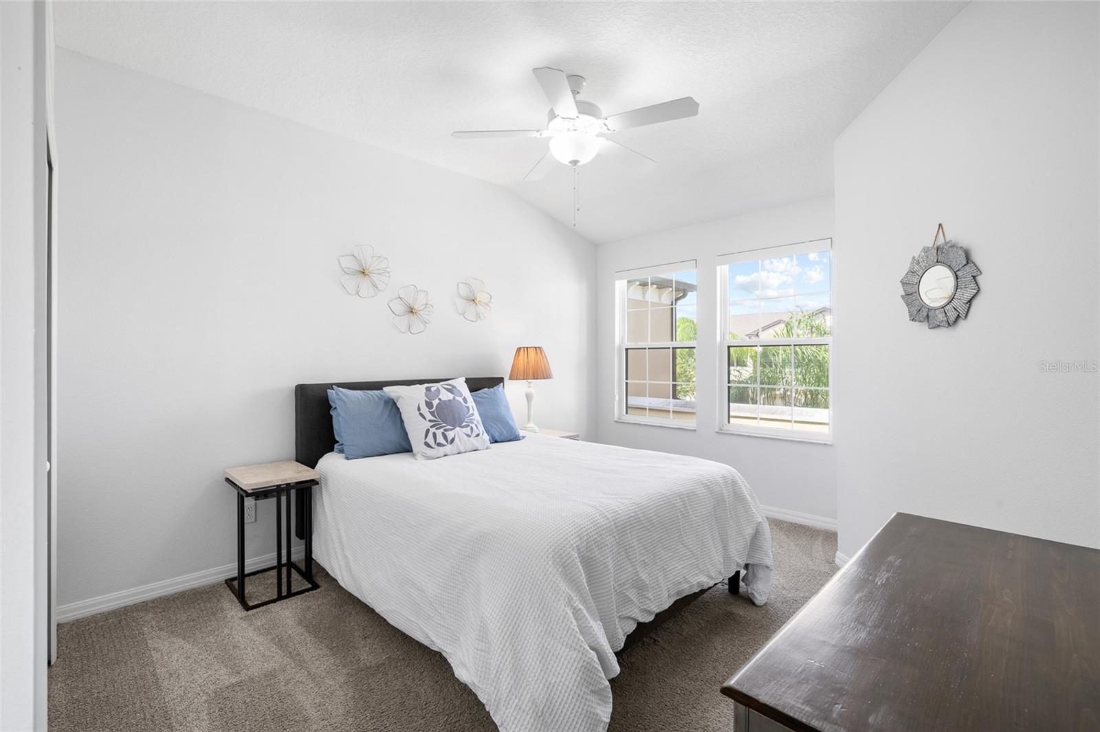 11424 CROWNED SPARROW LN — photo 33