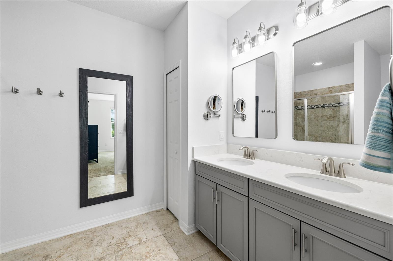 11424 CROWNED SPARROW LN — photo 28
