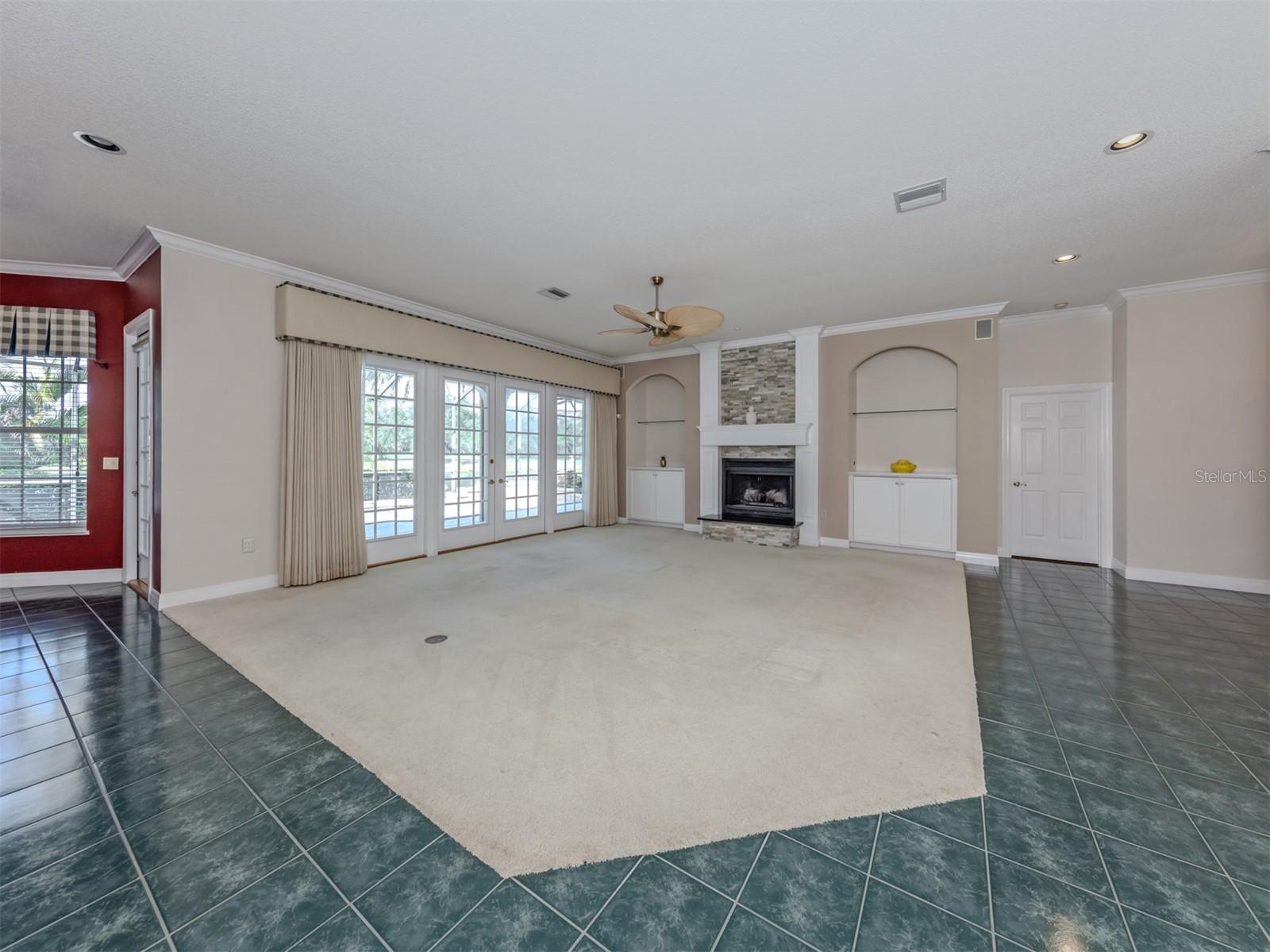 1725 ARDRY WAY — photo 7