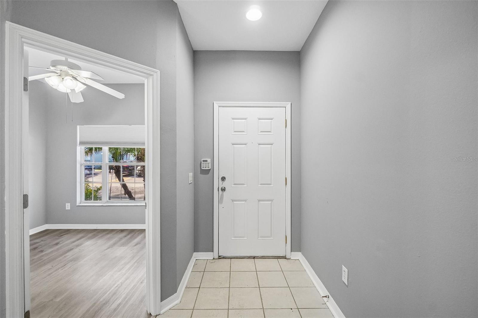 6716 LAKE CAMDEN WAY — photo 4