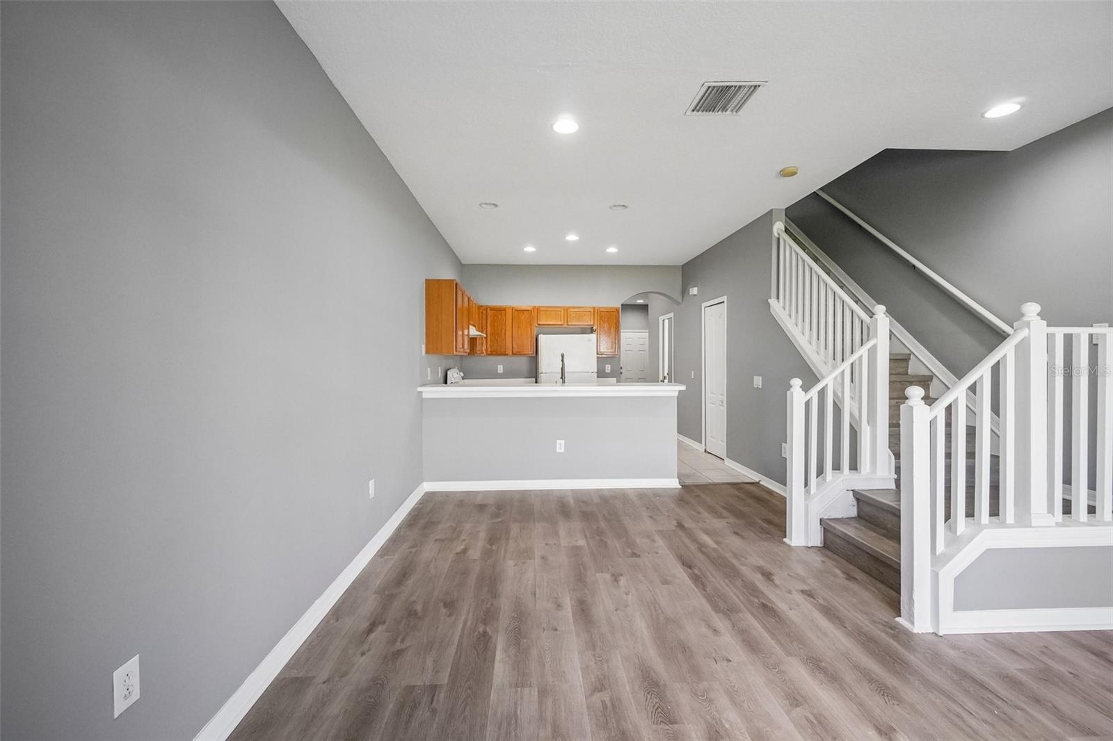 6716 LAKE CAMDEN WAY — photo 10