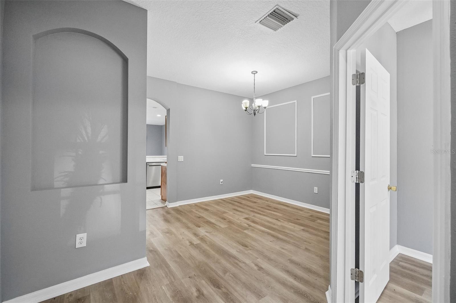 6716 LAKE CAMDEN WAY — photo 11