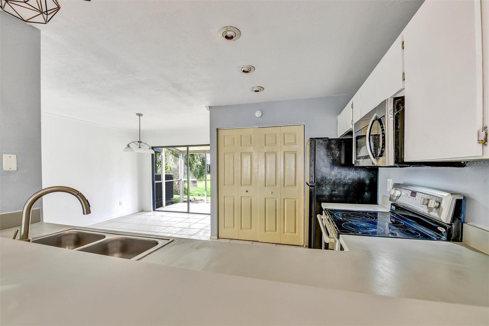 5320 ABINGER CT — photo 22