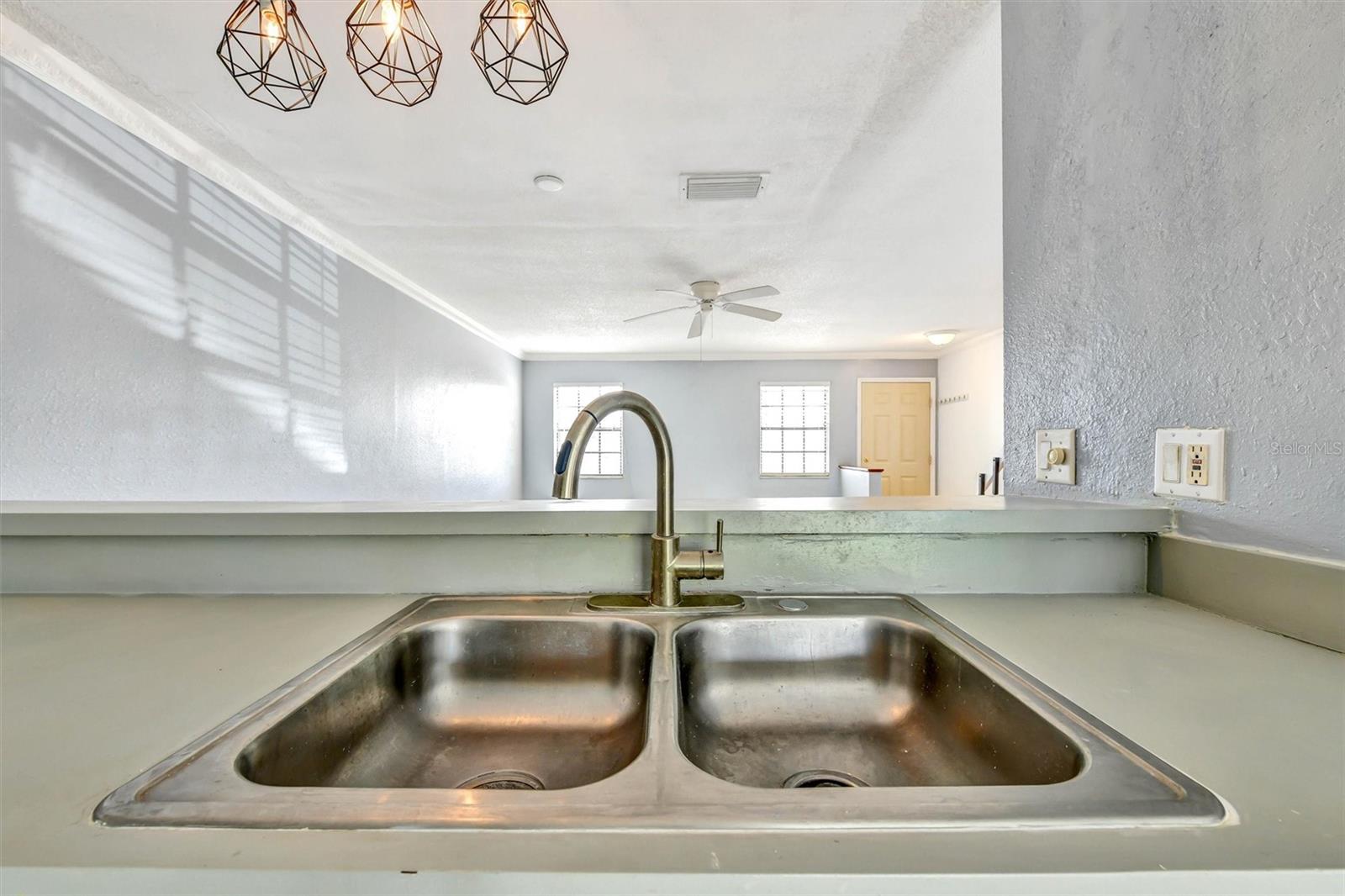 5320 ABINGER CT — photo 14