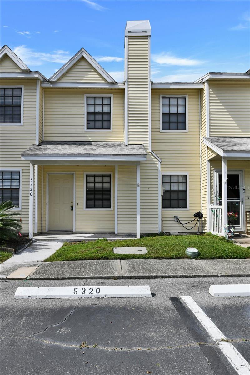 5320 ABINGER CT — photo 2