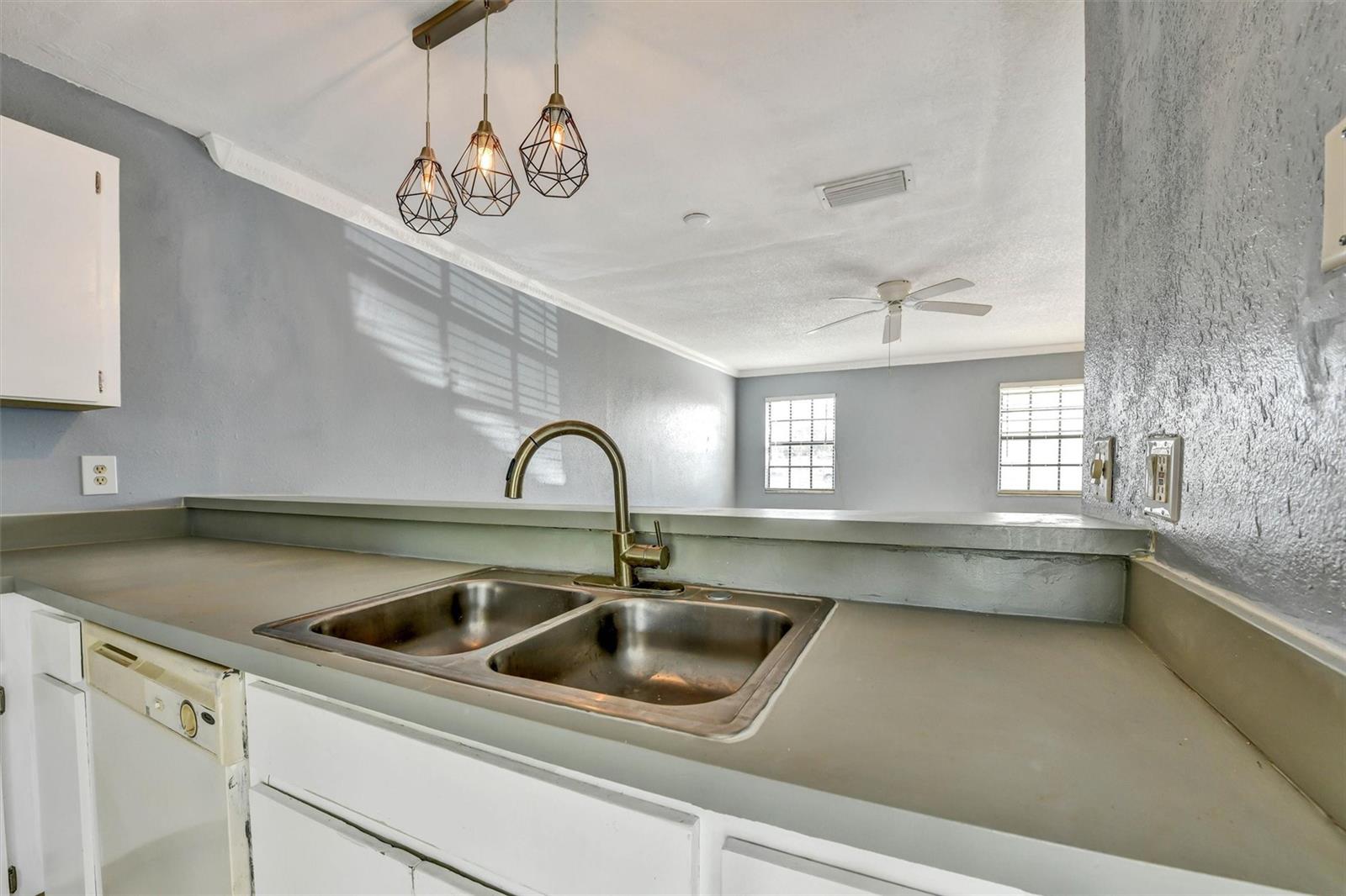 5320 ABINGER CT — photo 13