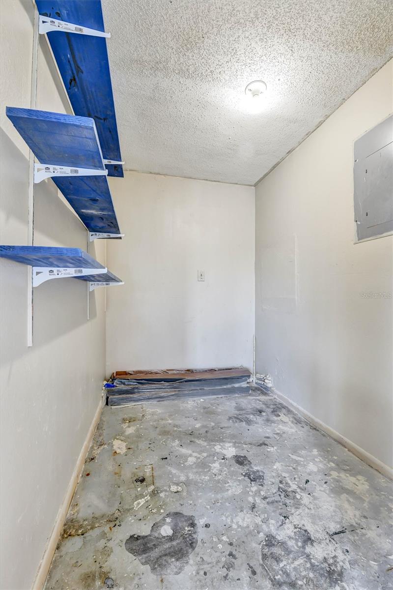 5320 ABINGER CT — photo 33
