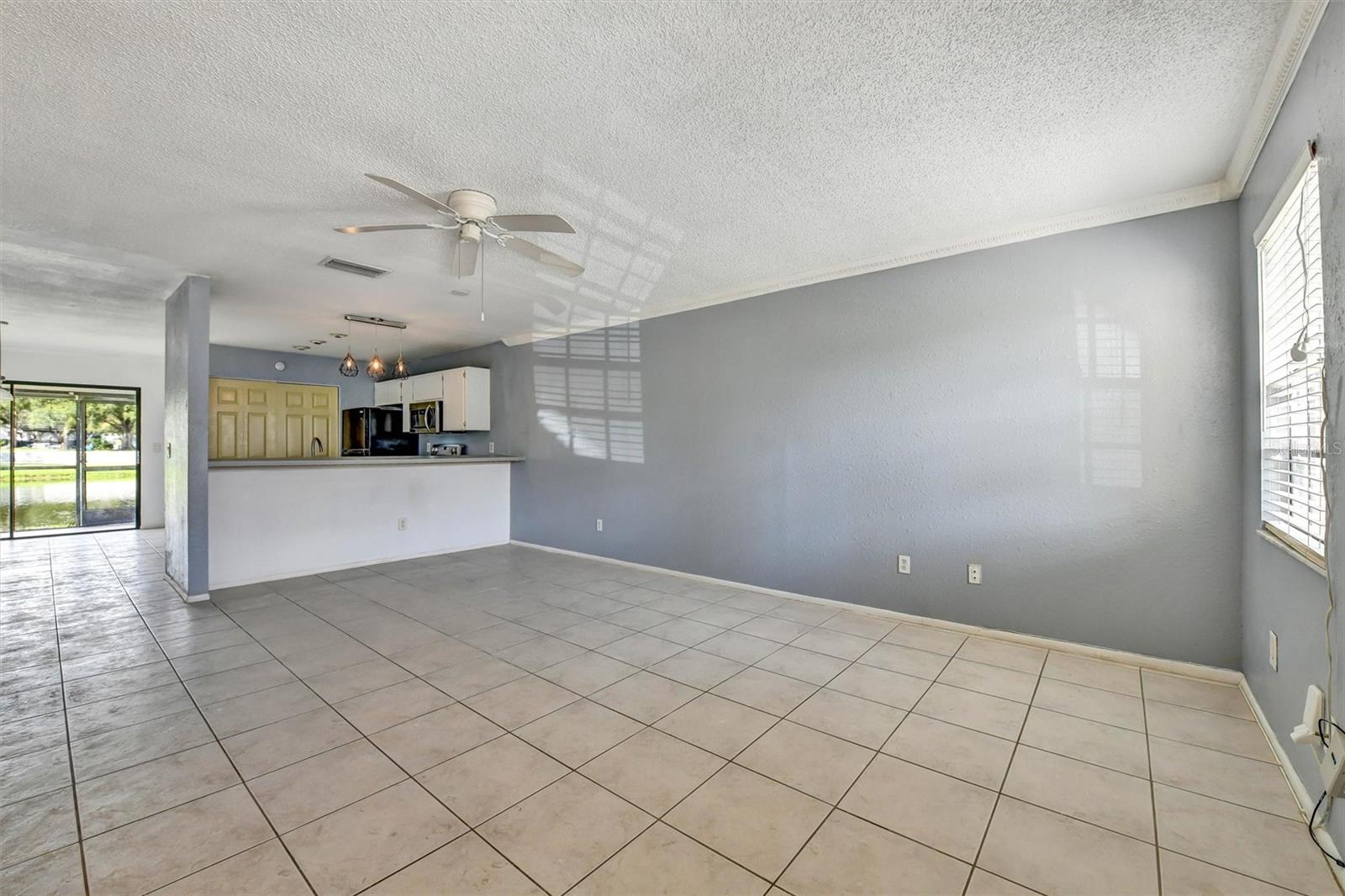 5320 ABINGER CT — photo 6