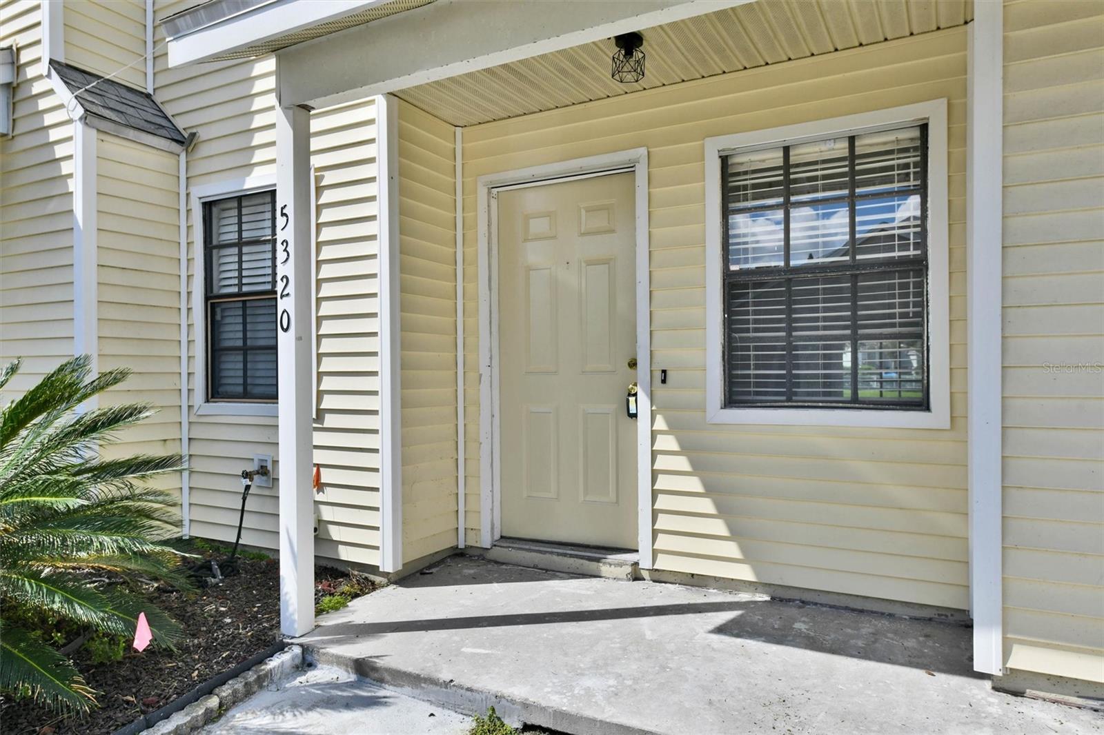 5320 ABINGER CT — photo 3
