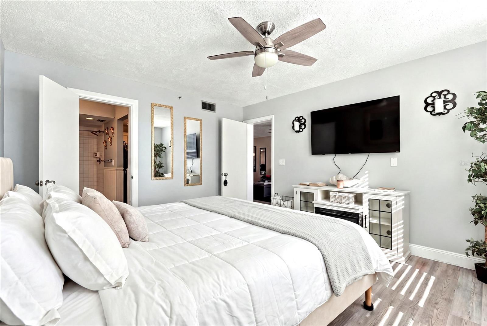 4530 PINEBROOK CIR #206 — photo 14