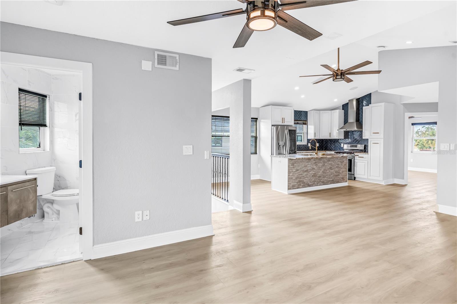 14500 N BAYSHORE DR — photo 33