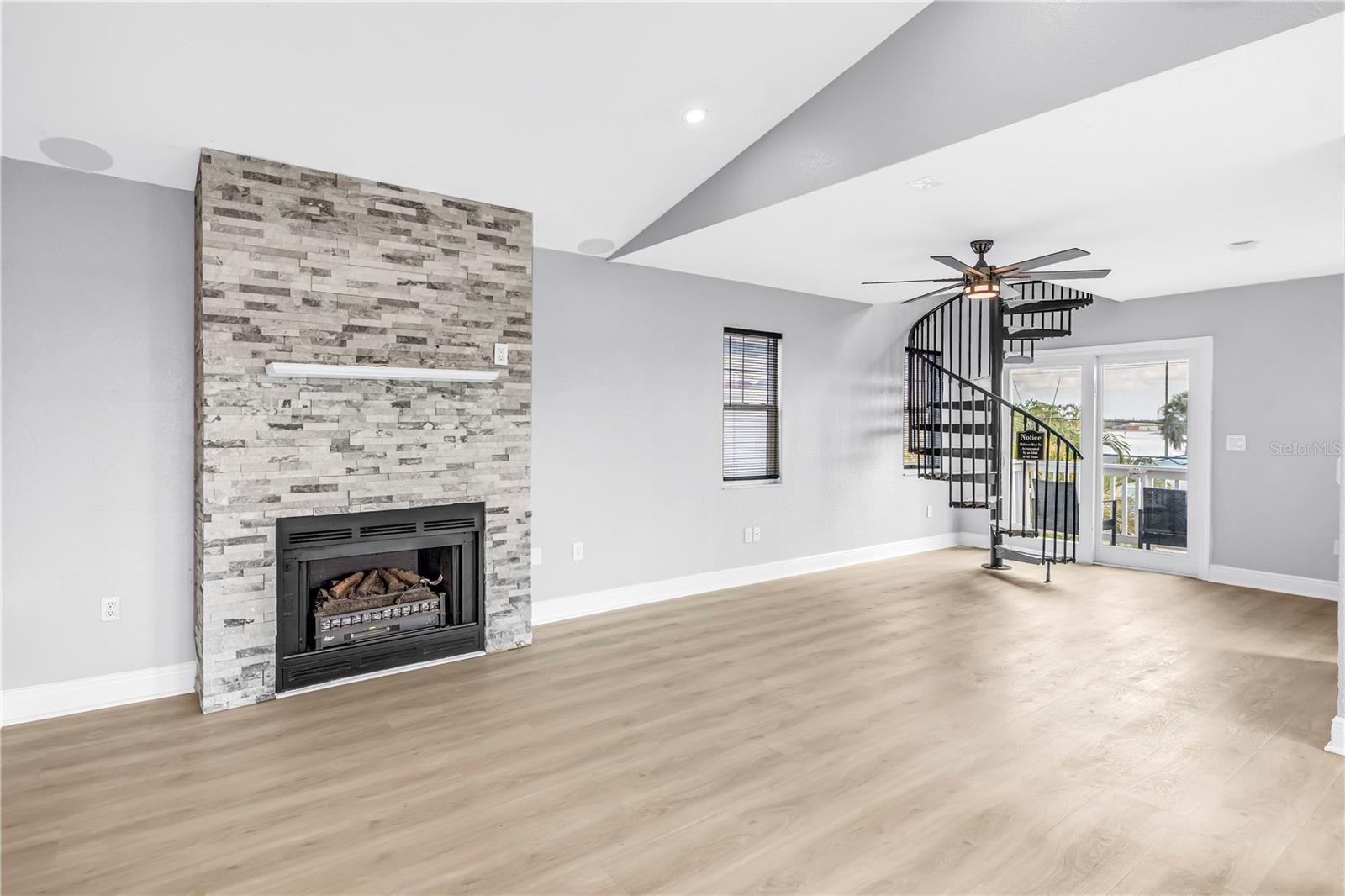 14500 N BAYSHORE DR — photo 39