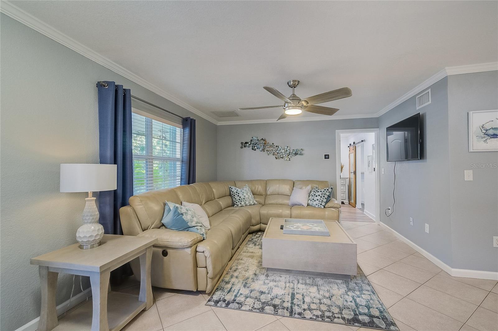 426 EAGLES NEST LN — photo 18