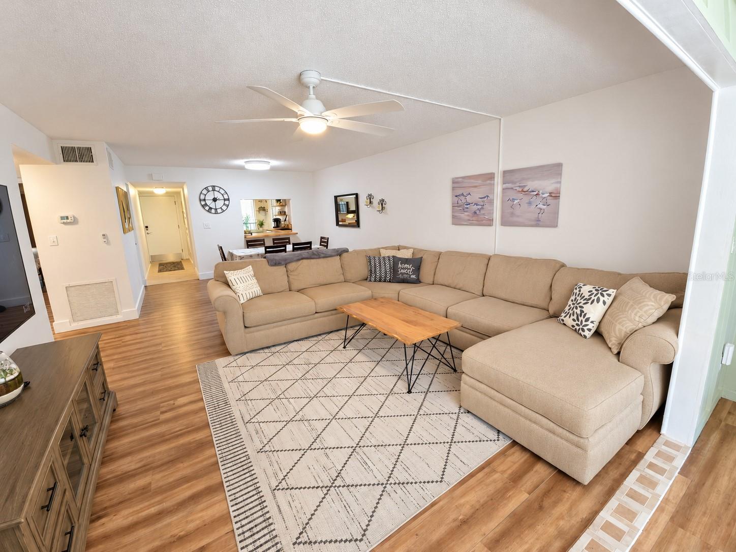 3803 SUN EAGLE LN #203 — photo 8