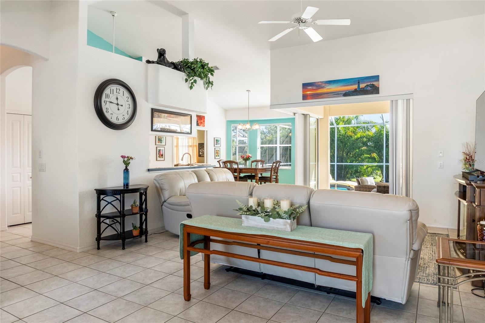 2840 PHOENIX PALM TER — photo 4