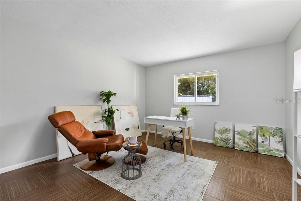 3301 SHERWOOD DR — photo 32