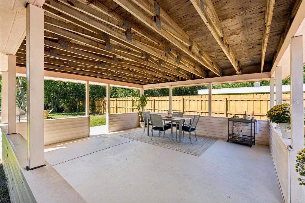 3301 SHERWOOD DR — photo 37