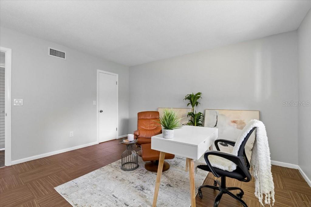 3301 SHERWOOD DR — photo 33