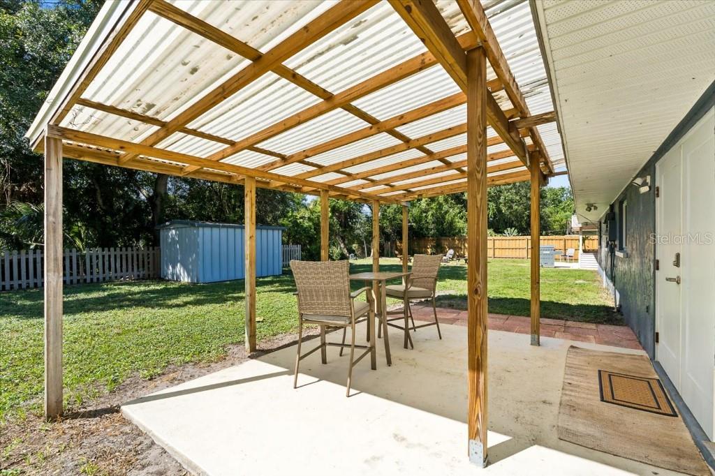 3301 SHERWOOD DR — photo 44
