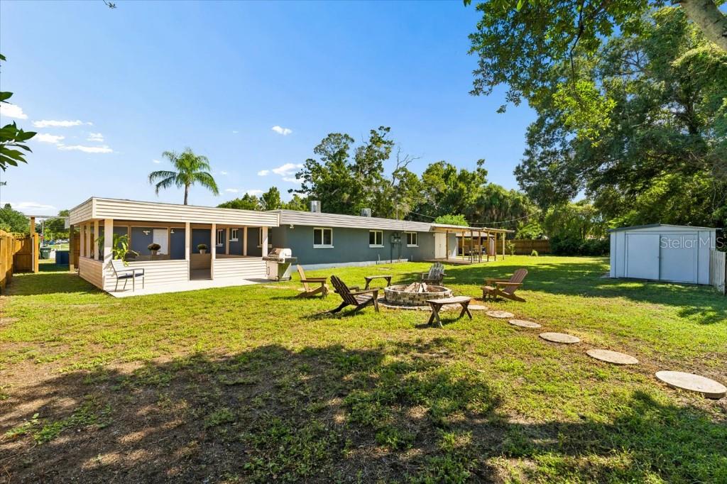 3301 SHERWOOD DR — photo 39