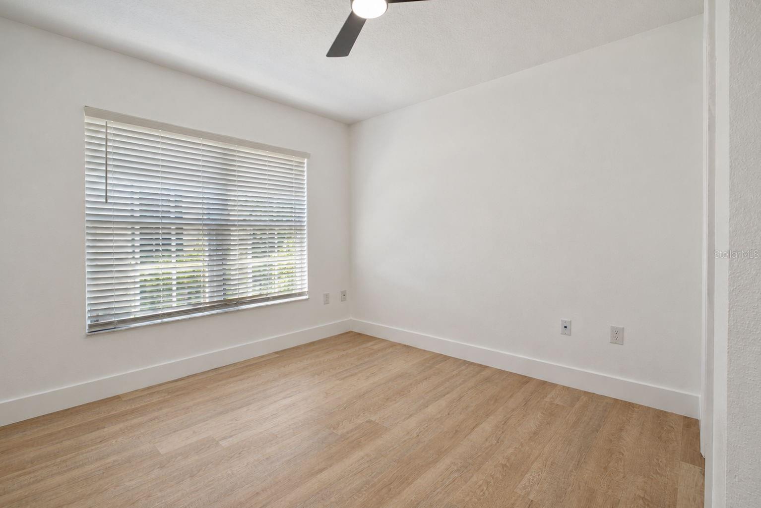 31421 SHAKER CIR — photo 30