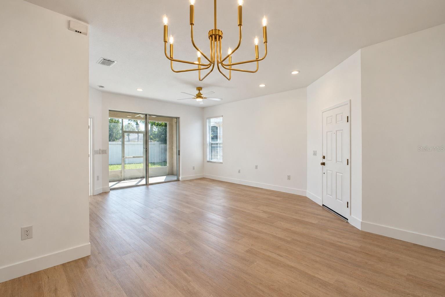 31421 SHAKER CIR — photo 39