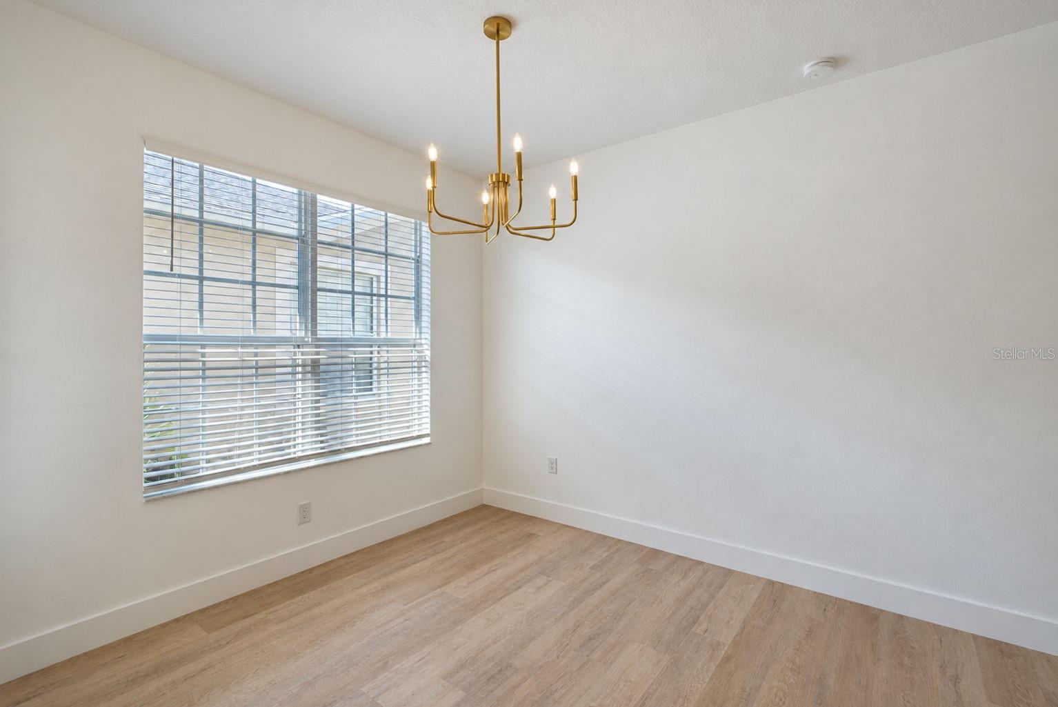 31421 SHAKER CIR — photo 14