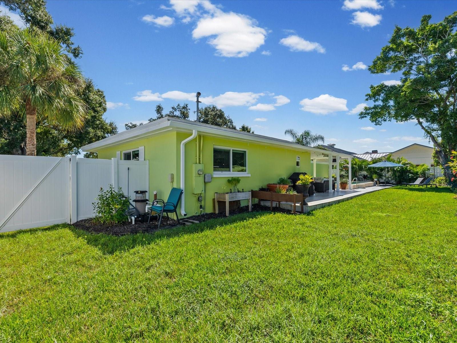 1316 GOLF VIEW DR — photo 31