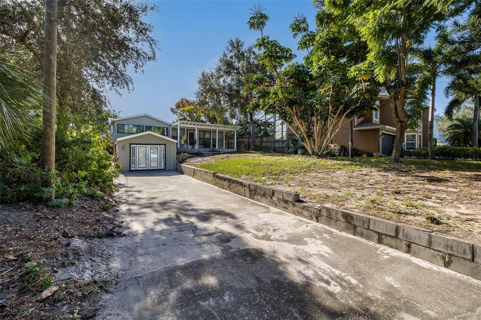 3138 BLUFF BLVD — photo 79