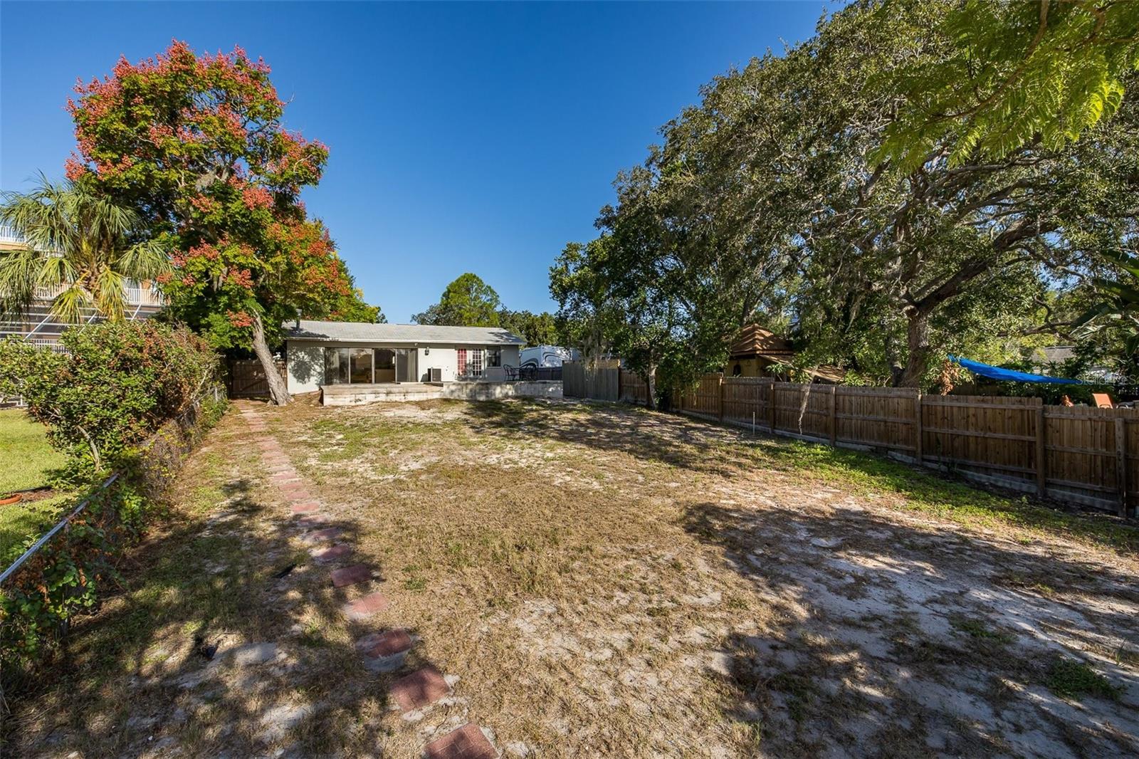 3138 BLUFF BLVD — photo 68