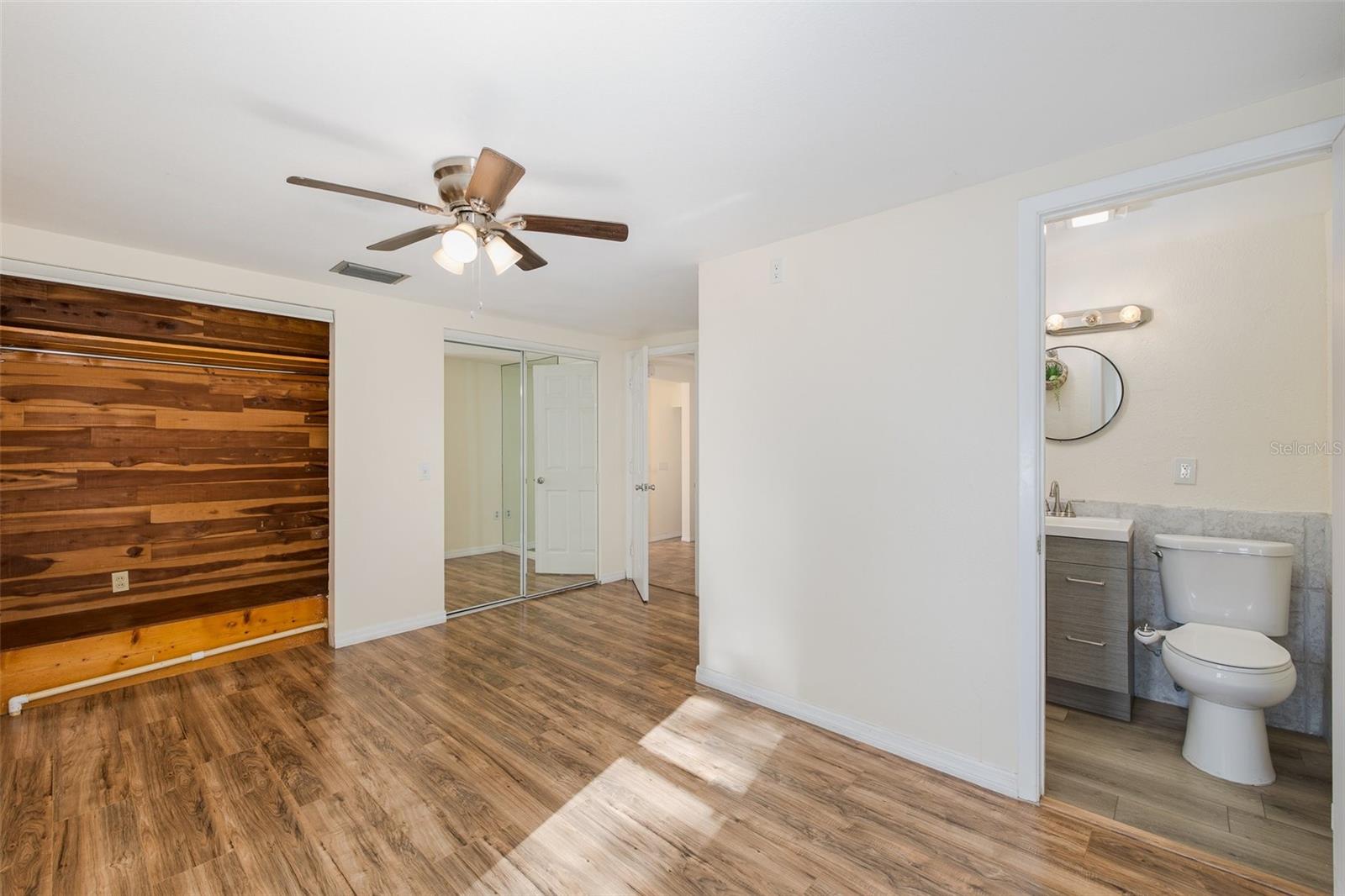 3138 BLUFF BLVD — photo 34