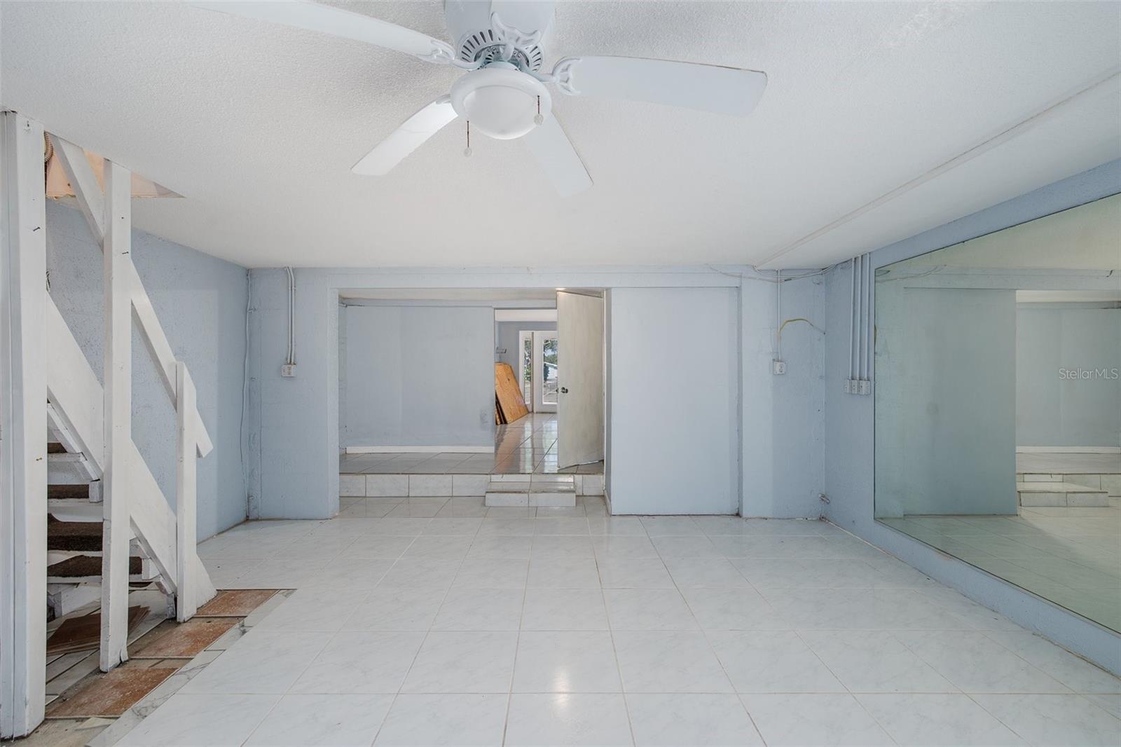 3138 BLUFF BLVD — photo 41