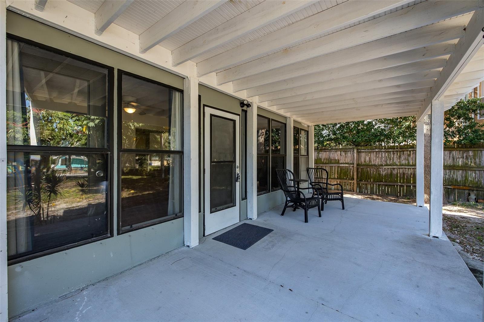 3138 BLUFF BLVD — photo 12