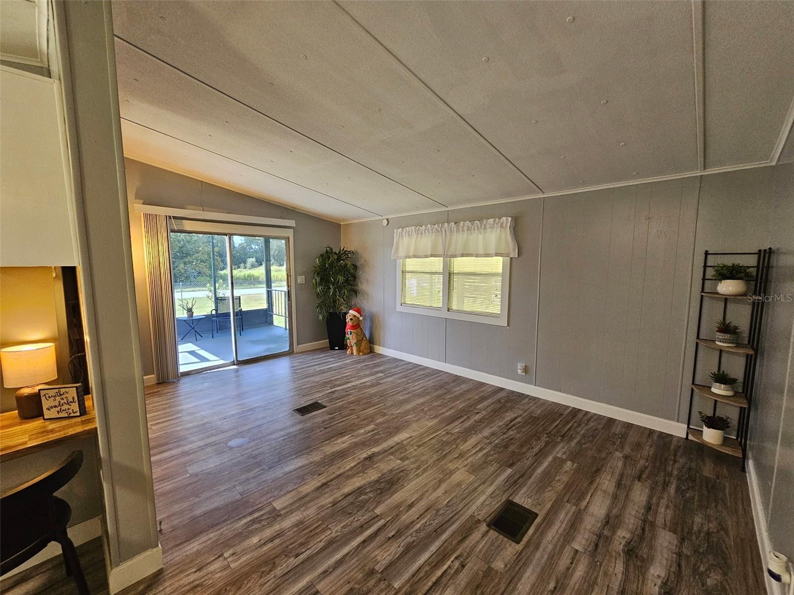 4548 FOX RIDGE BLVD — photo 16