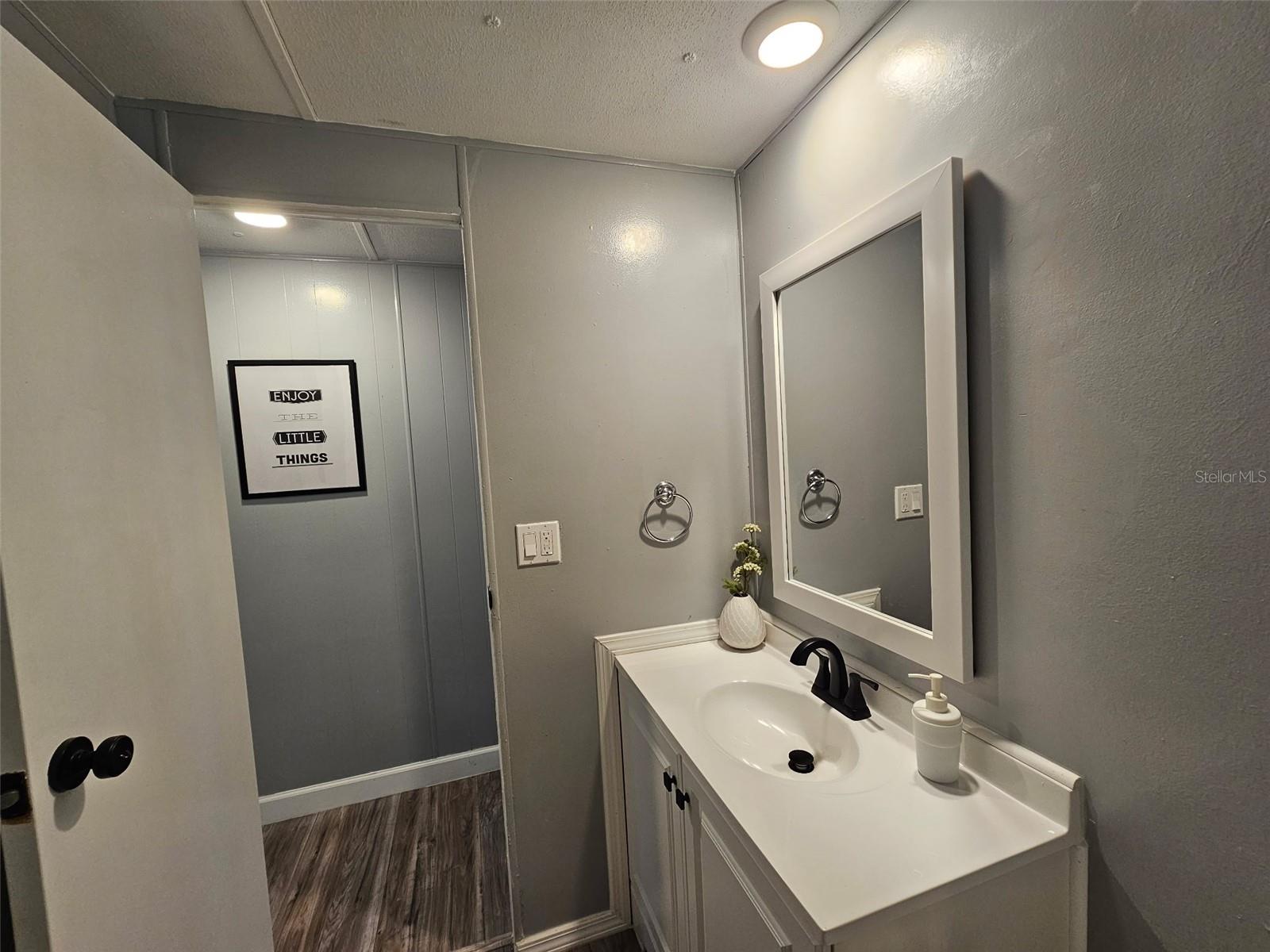 4548 FOX RIDGE BLVD — photo 27