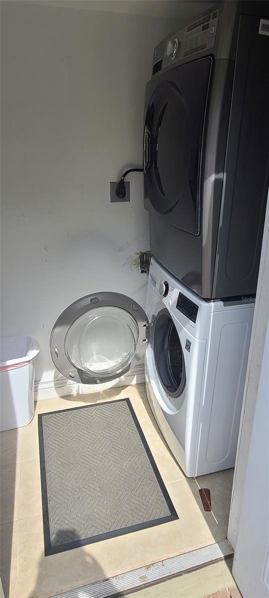 807 TURNER ST #1 — photo 4