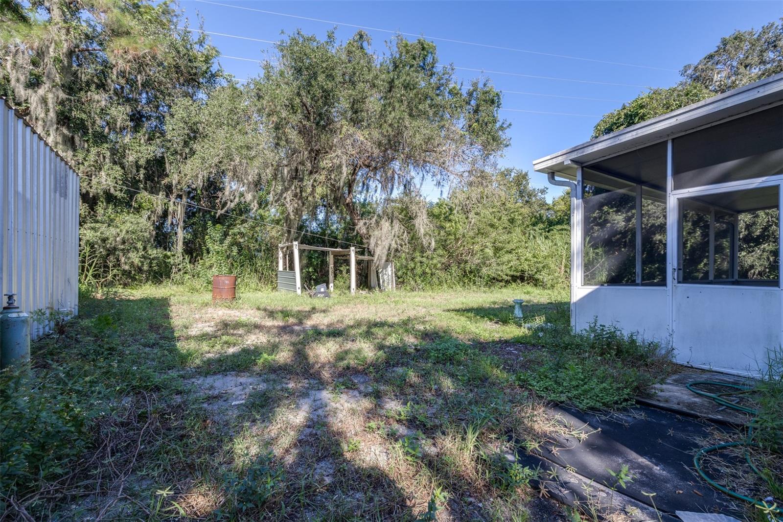 14305 BALM BOYETTE RD — photo 32