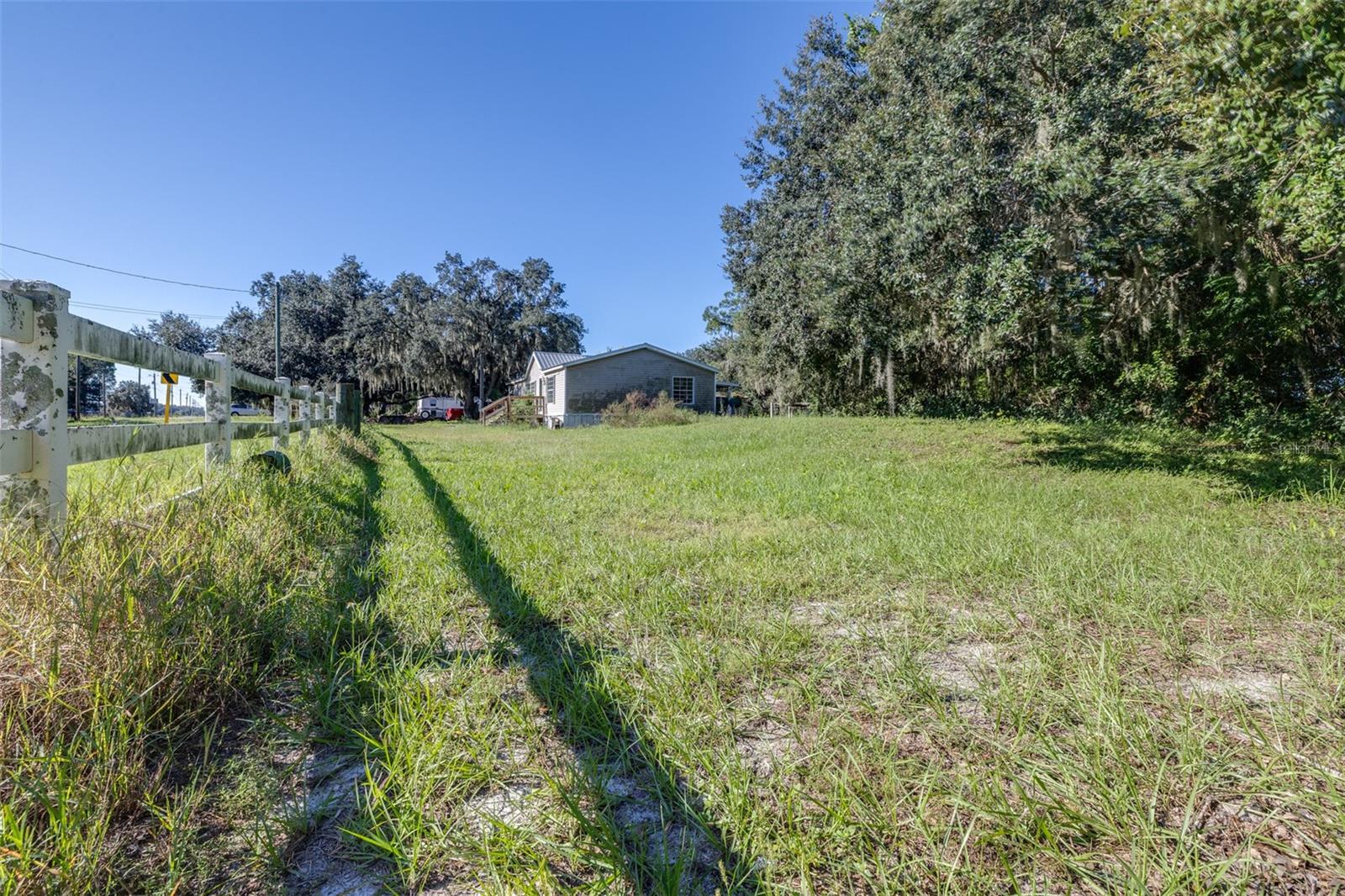 14305 BALM BOYETTE RD — photo 42