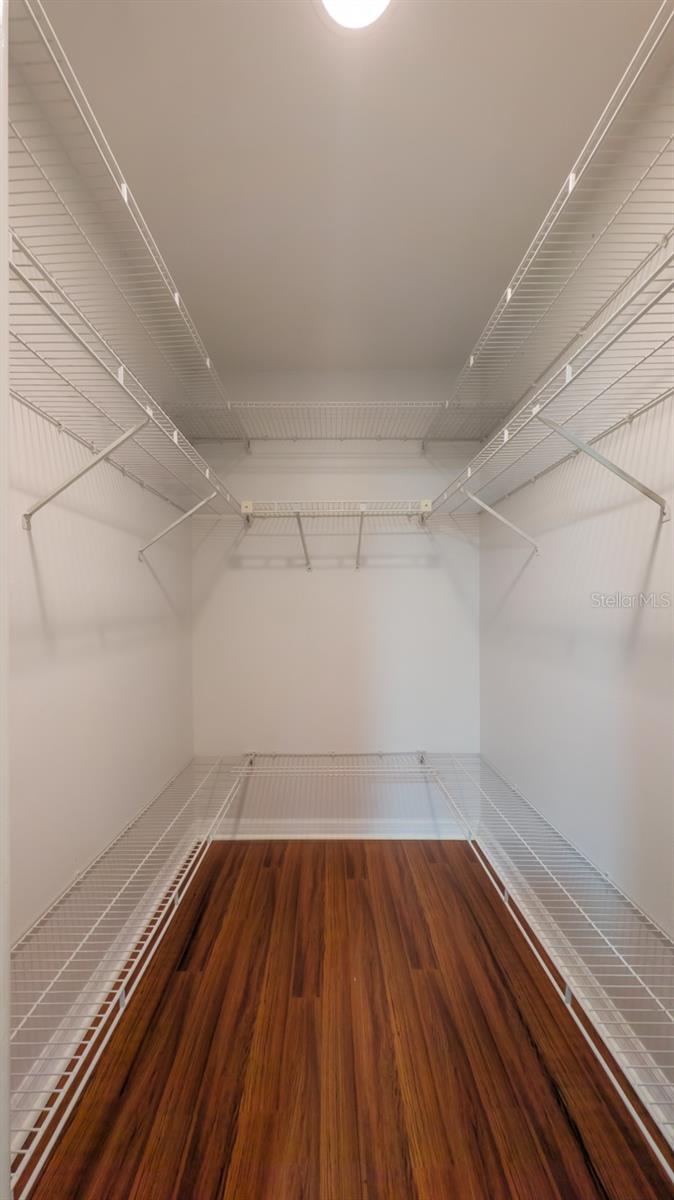7910 RIVERDALE DR — photo 14