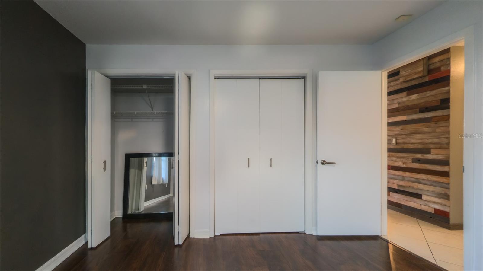 7910 RIVERDALE DR — photo 16